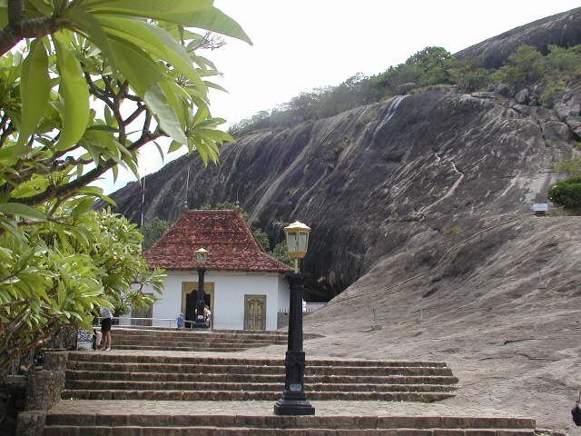Dhambulla cave